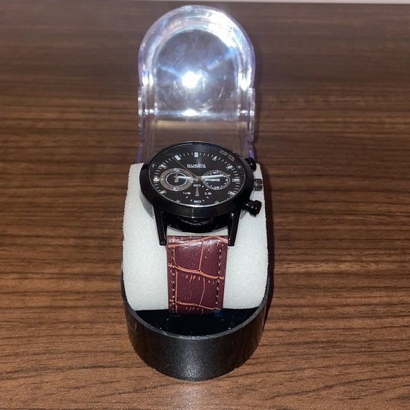 OUSDA MENS WRIST WATCH - Picture 2 of 4
